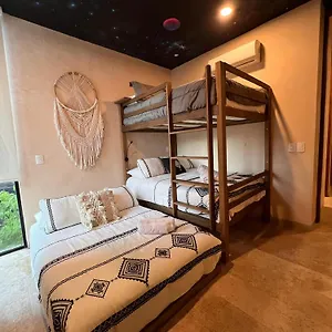 Selva Hostal Tulum